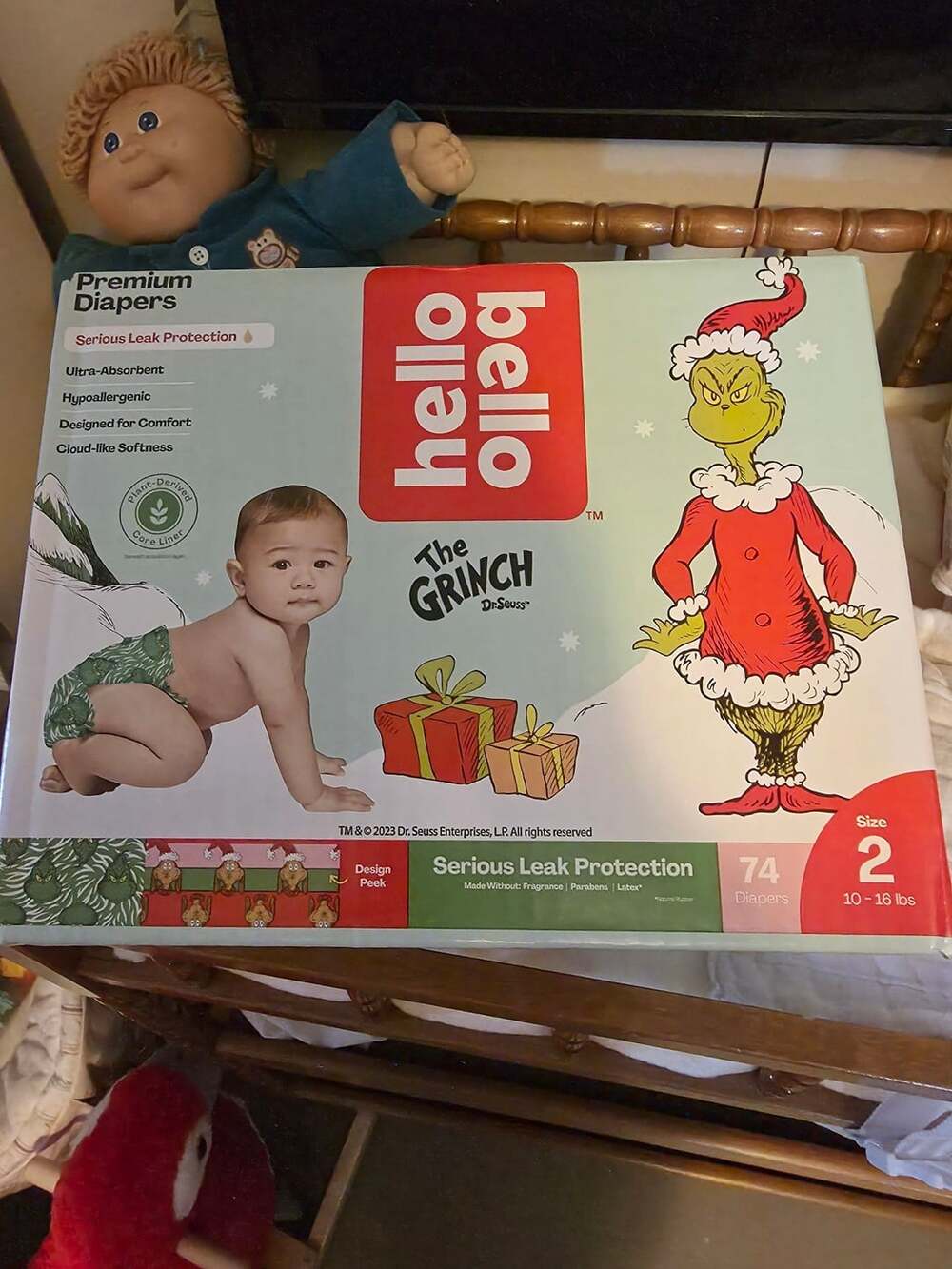 Hello Bello The Grinch Premium Diapers Size 2 74-Count /Huggies #192 wipes
